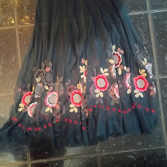 Biya By Johny Was  Red and Pink Embroidery Sheer Dress - Picture 5 of 6